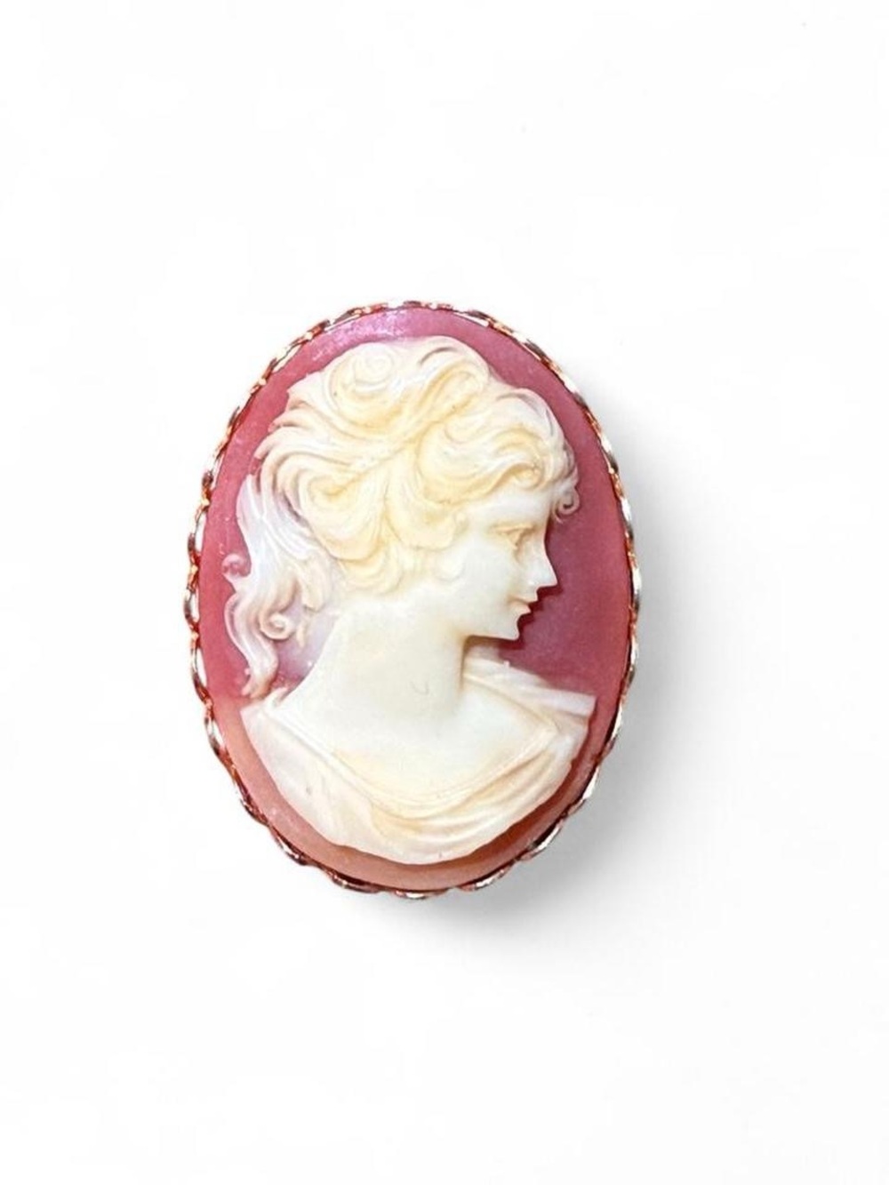 Cameo Victorian Style Cream and Coral Brooch